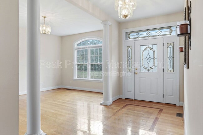 Photo - 14116 Spruce Ave