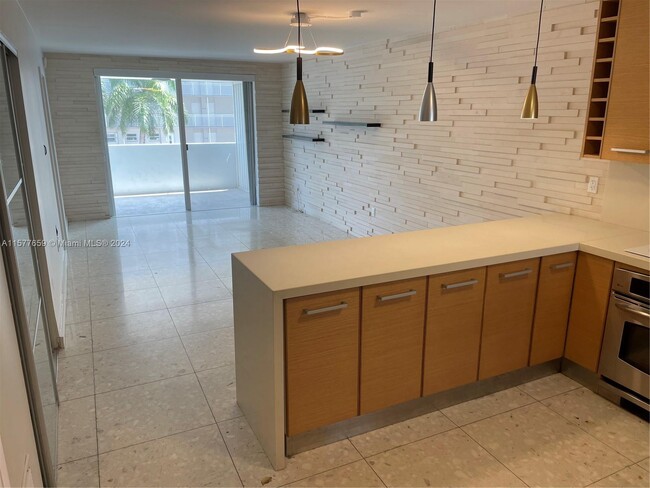 Photo - 1331 Lincoln Rd Condominio Unidad 403