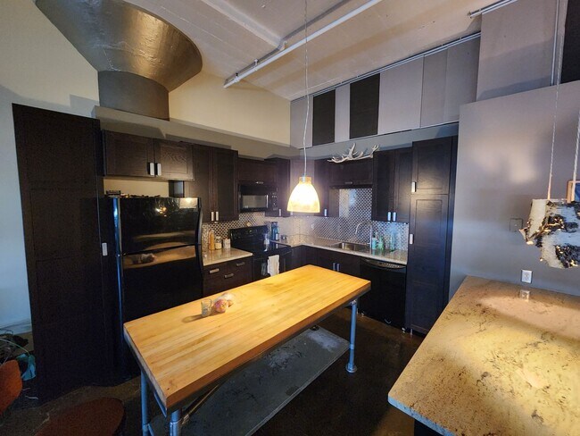 Photo - Downtown Saint Paul DREAM Loft-  Close to ...