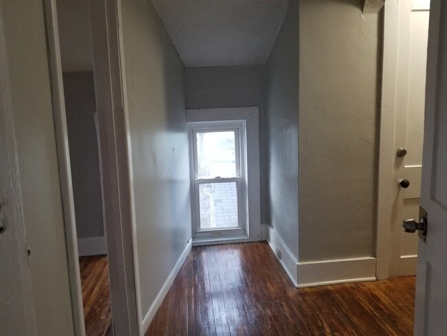 38 White St Unit Rear
