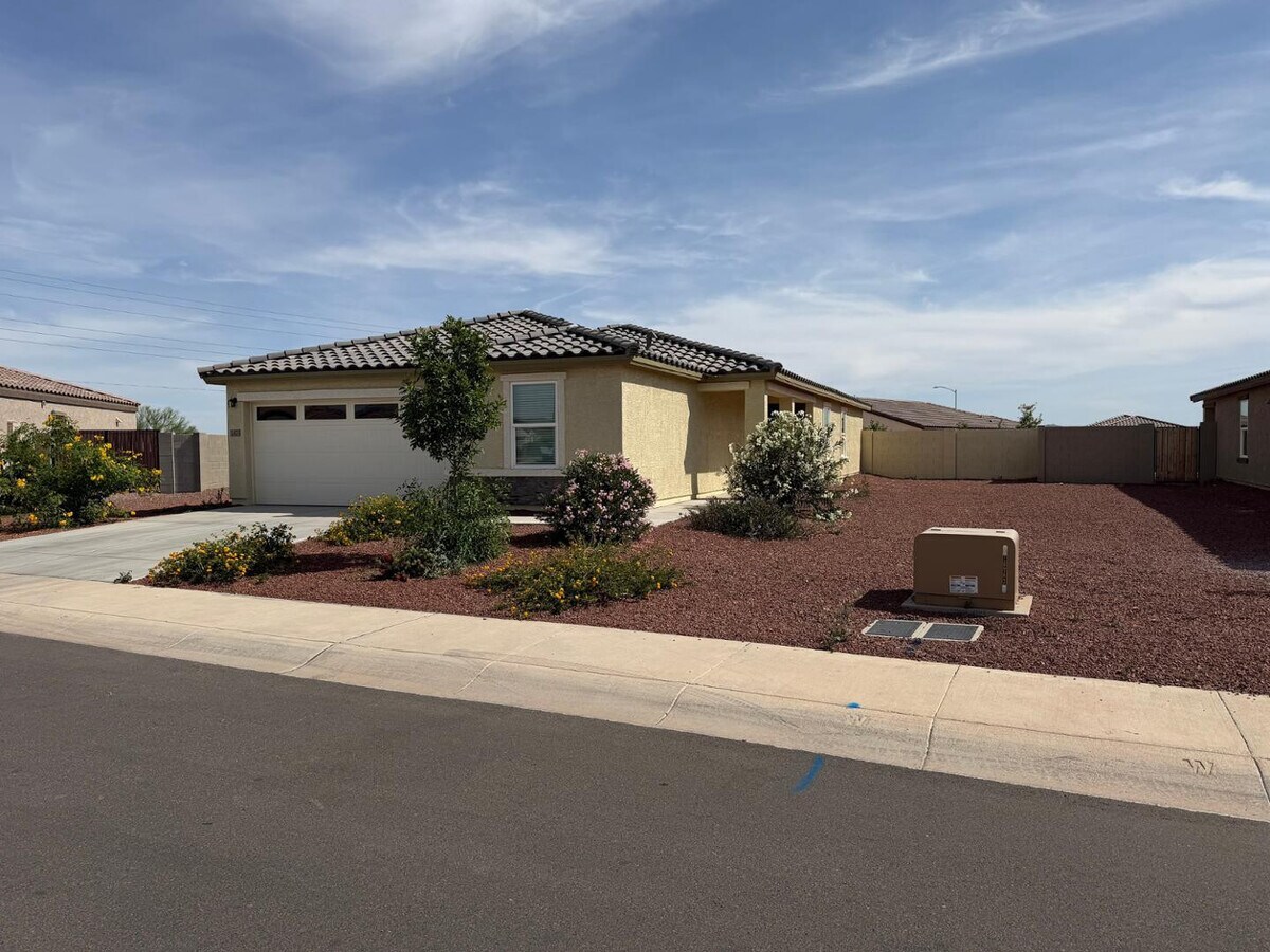 Photo - 1473 Jaycie Dr
