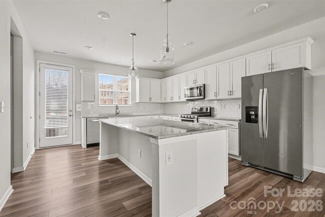 Photo - 10016 Hemingway Pl