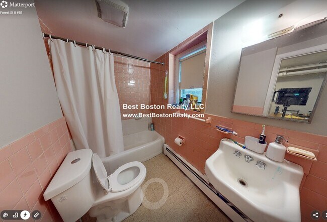 Photo - 8 Forest St Unit B1