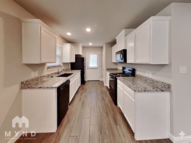 Photo - 777 Rolling Terrace Cir