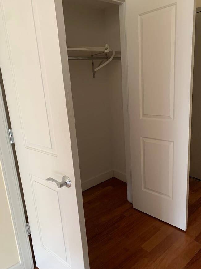 8315 Kew Gardens Rd Unit 4HT