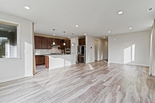 Photo - Bueaitful 4 bedroom home with 1 bed 1 bath MIL!
