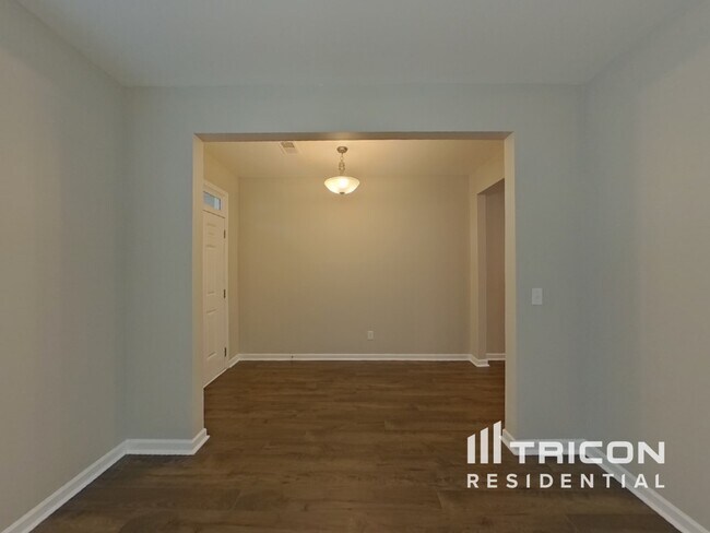 Photo - 1508 Denver Way