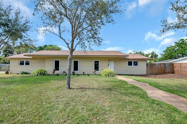 Photo - 15430 SW 89th Ct House