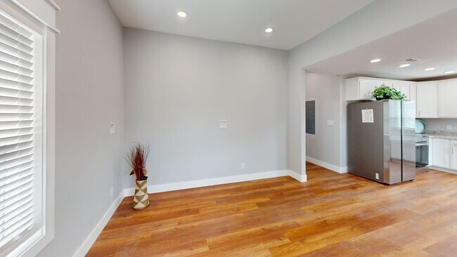 1310 Forest Ave