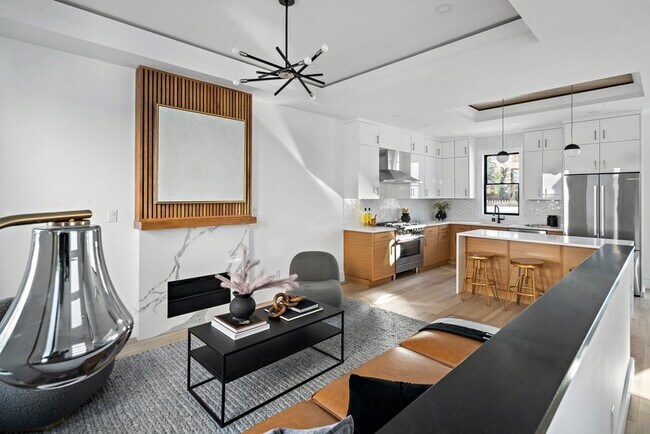 Photo - 92 Chapel St