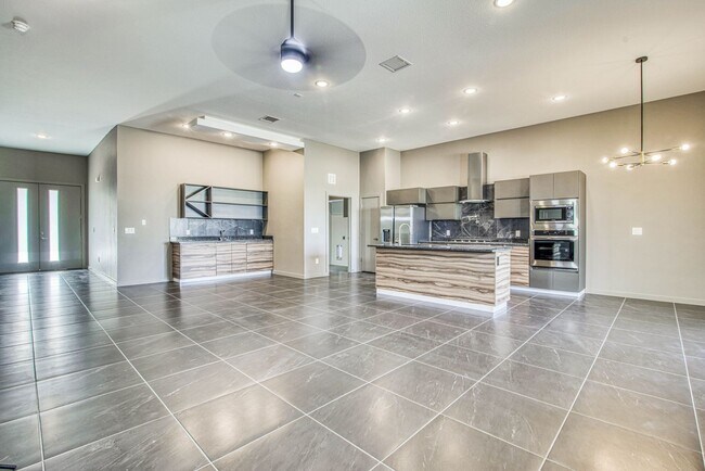 Photo - Beautiful East side House 4 bed-2.5 baths, part of The Overlook Casa Club that includes Swimming ...