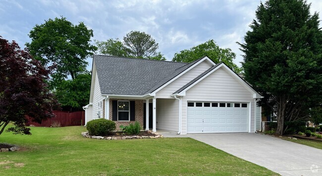Building Photo - 14 Crestbrook Dr SW Rental