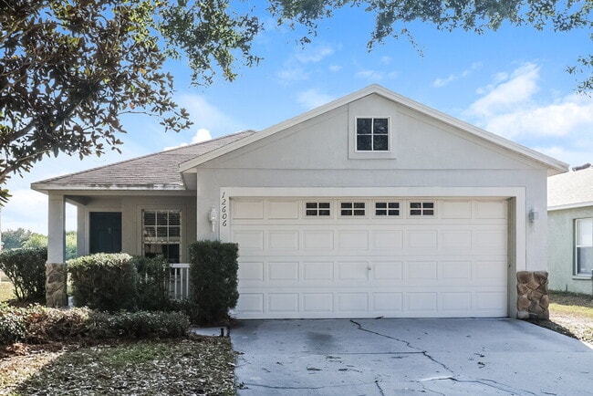 Building Photo - 12606 Montford Ln