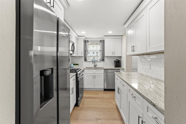 Photo - 5955 30th Ave S Unidad 202