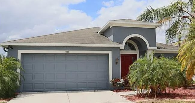 Building Photo - Spacious Renovated 4-Bedroom Home in Land O’ Lakes Near Veterans Expressway