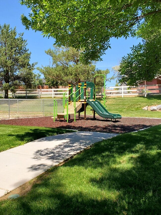 2304 Sunnybrook Dr Unit 305