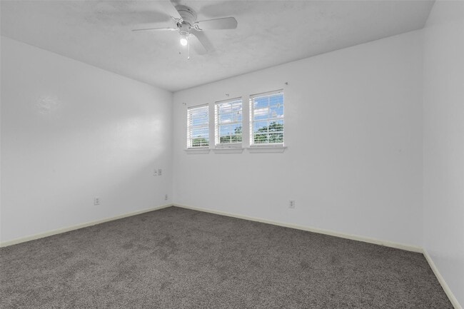 Photo - 15830 Pipers View Dr