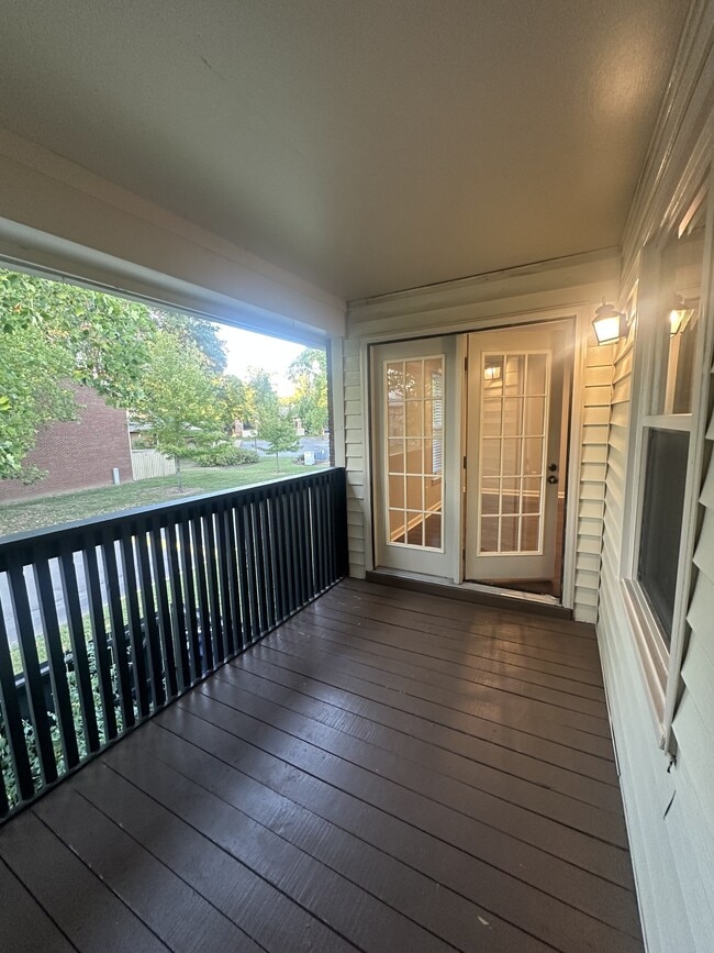 Photo - 207 Westfield Dr