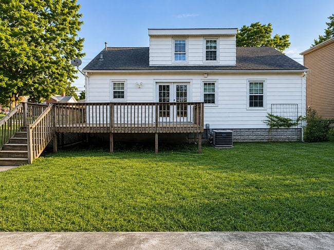 Photo - 430 Gibson Ave