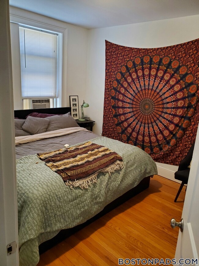 Photo - 170 Maple St Unit 111