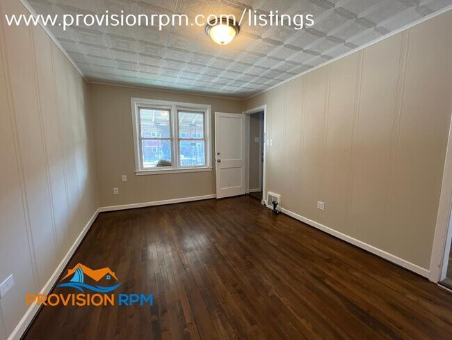 Photo - 928 Victory Ave Unit B