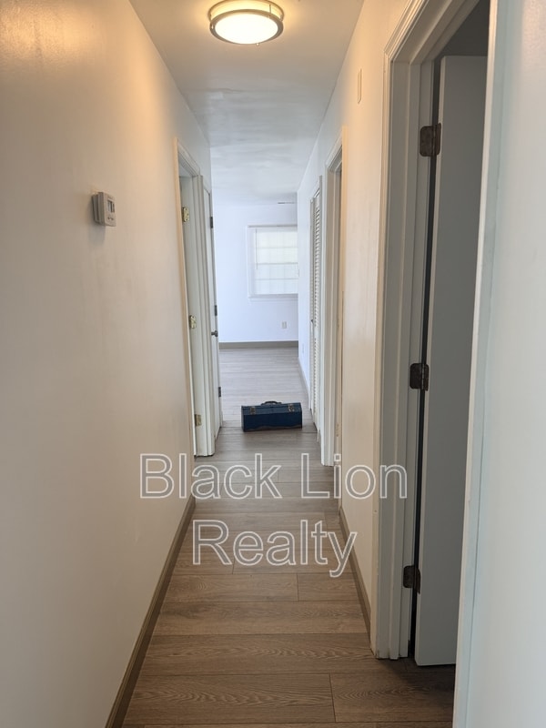 Photo - 930 Quash St