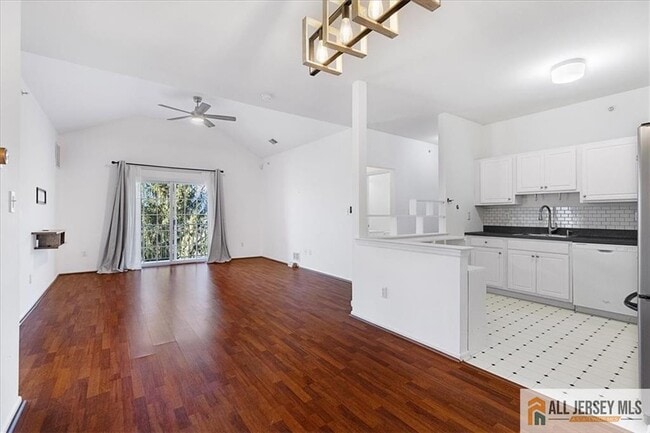 Photo - 932 Del Negro Ct Unit 932