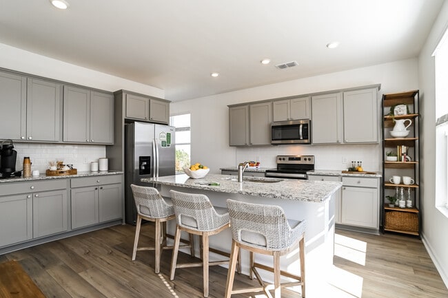 Model Home Kitchen- Newnan - Smith Farms