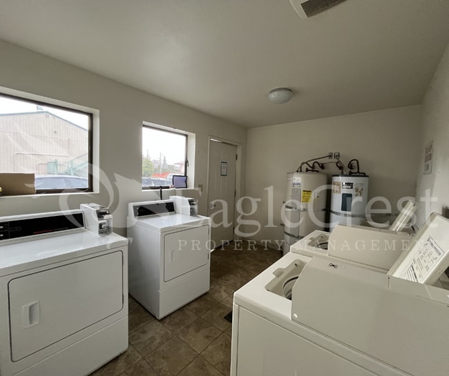 Photo - 17/19 S. Roosevelt Unit 19G