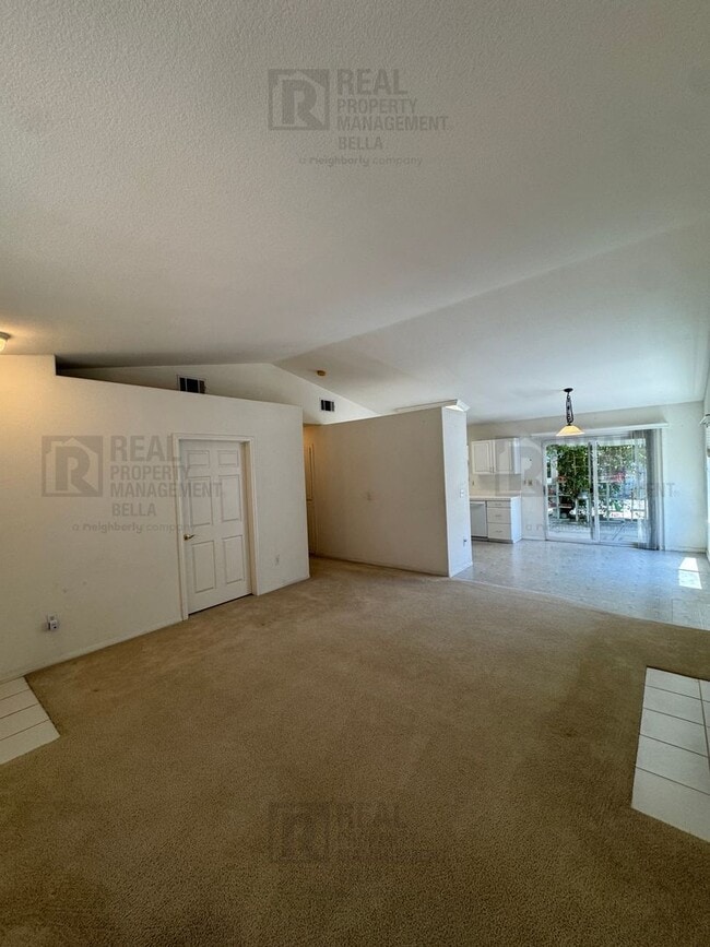 Photo - 1266 Euclid St