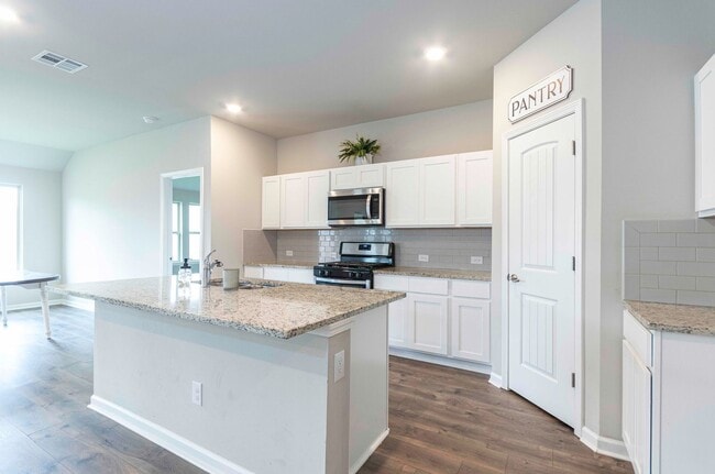 Photo - 4 bedroom home for rent in Youngsville