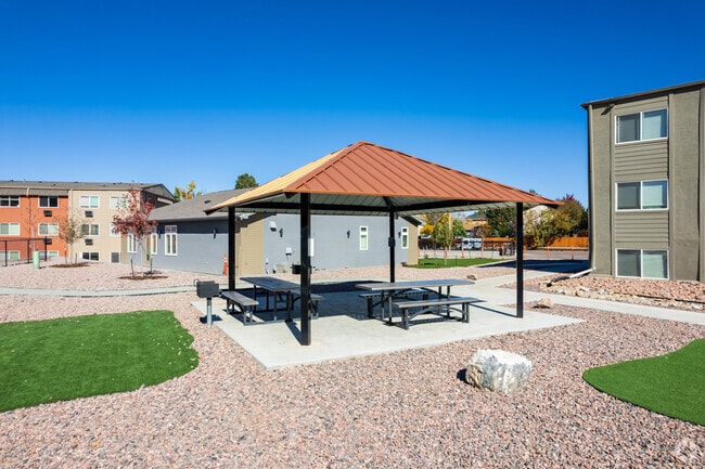 Ascent Apartments