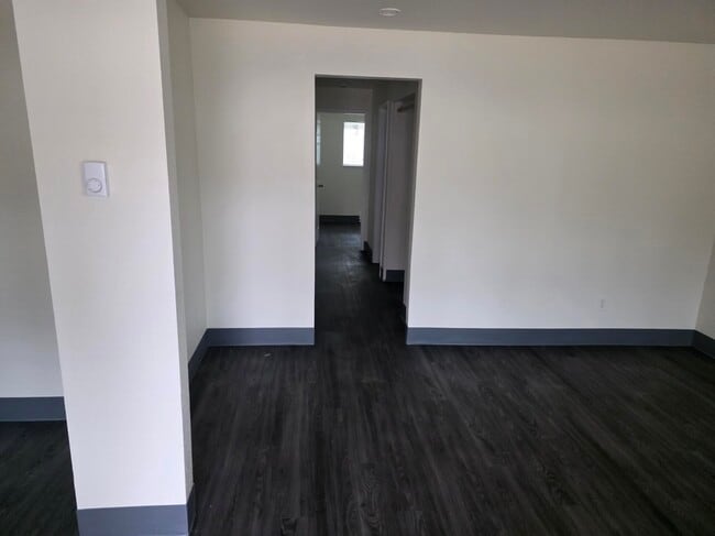 Photo - 300 Whitesell Ave W Unit 300-2