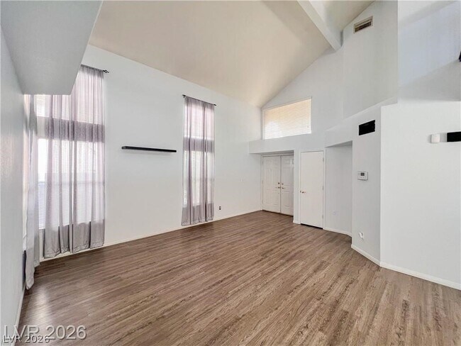 Photo - 67 Sea Holly Way