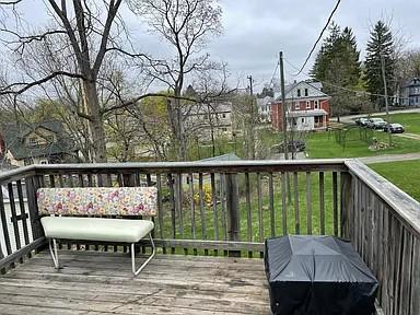 Photo - 111 Noll St