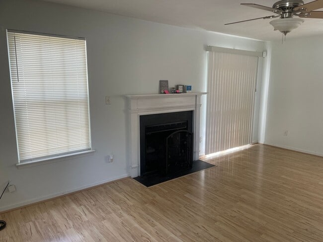 Photo - 4781 Cullen Rd
