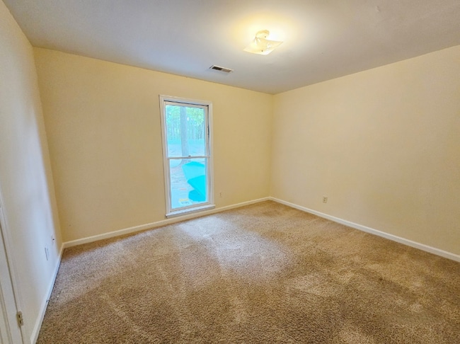 Photo - 1421 Bogart St