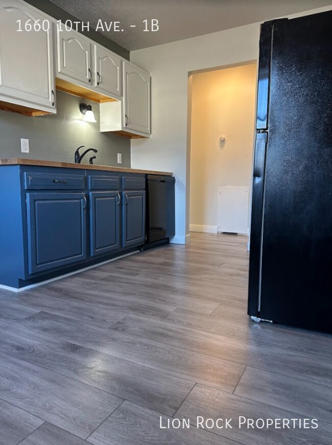 Photo - 1660 10th Ave Unit 1B