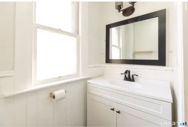 Photo - 20 Pleasant St Unit 1