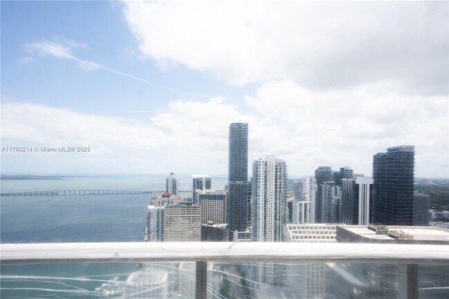 Photo - 495 Brickell Ave Condo