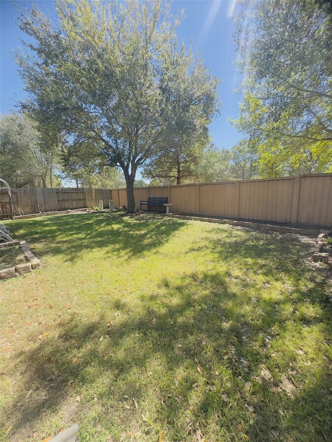 Photo - 26327 Cedar Pine Dr