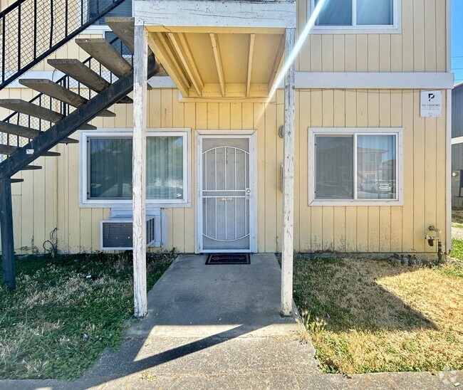 Building Photo - 2777-2783 Meadowview Rd Unit 2779 Rental