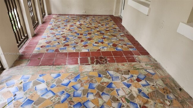 Photo - 422 Majorca Ave