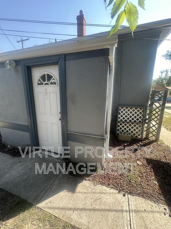 Photo - 611 6th St