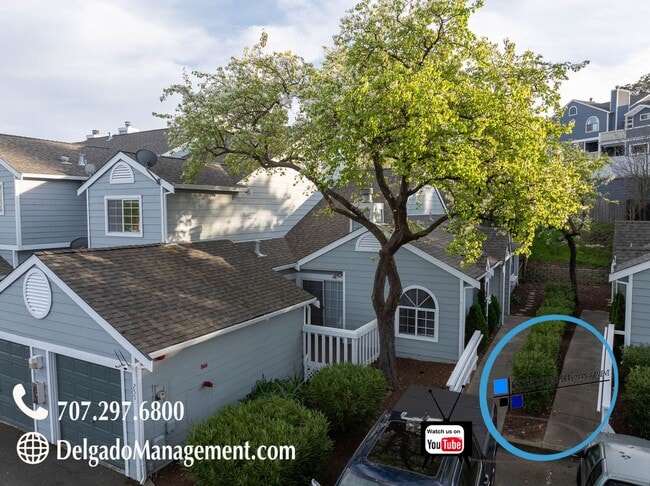 Building Photo - Newly renovated 3 bedroom, 2 bath condo