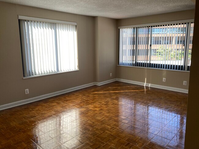 Living room - 1077 30th St NW Unit #501