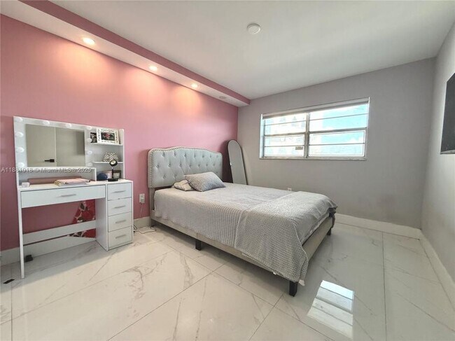 Photo - 2 bedroom in North Miami Beach FL 33179