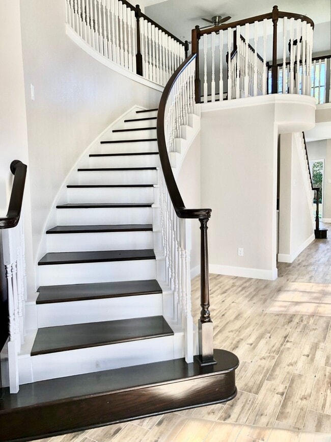 Photo - 5711 Silver Bay Ct