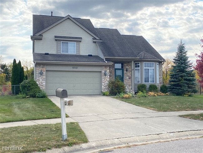 Building Photo - 6710 Summerdale Ct E