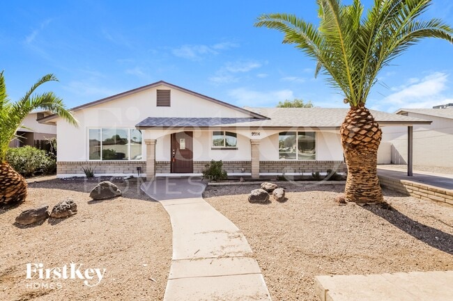 Building Photo - 9914 N 73rd Ave